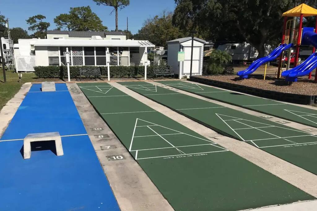 Cozy Tiny Home Near Disney World & Orlando Parks! Киссимми Экстерьер фото