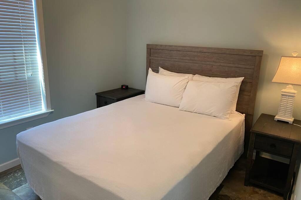 Cozy Tiny Home Near Disney World & Orlando Parks! Киссимми Экстерьер фото